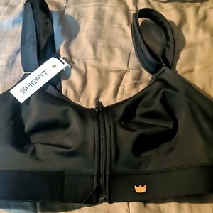 Shefit sports bra with garment bag